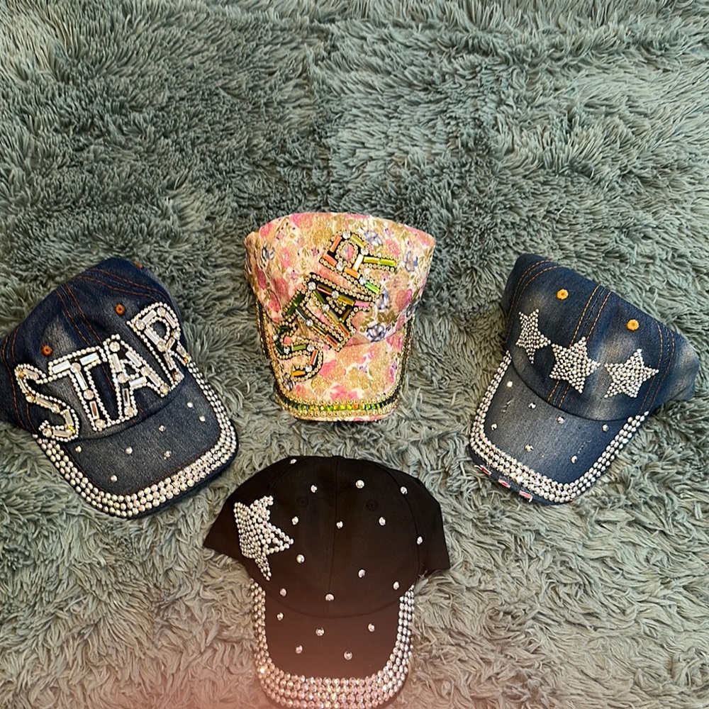 Star-Studded Caps Set - Picture 2 of 6